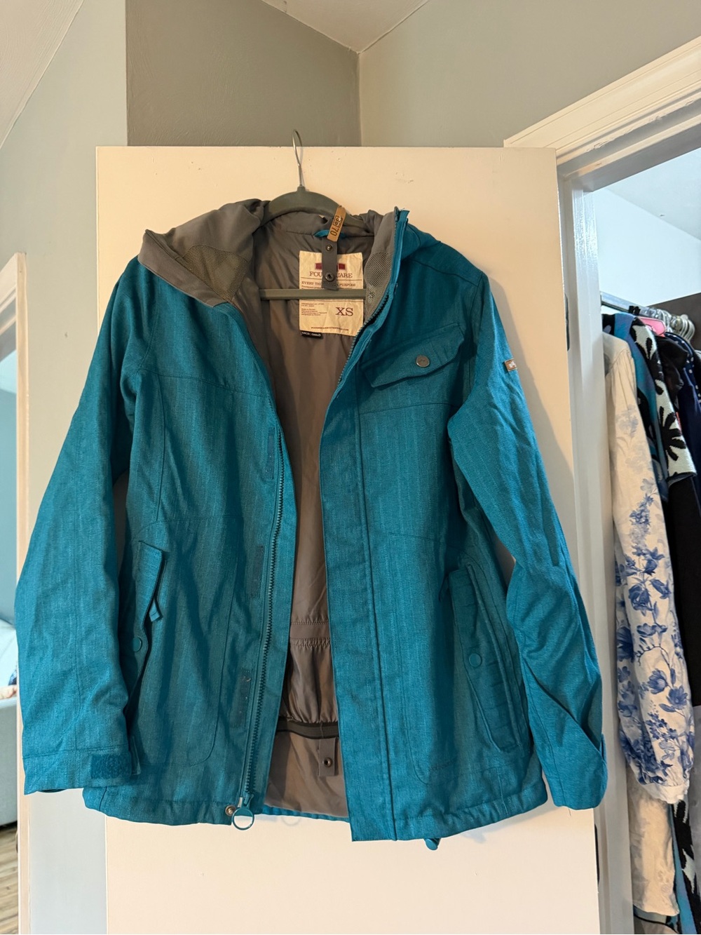 XS Womens Teal Waterproof Hooded Ski Jacket